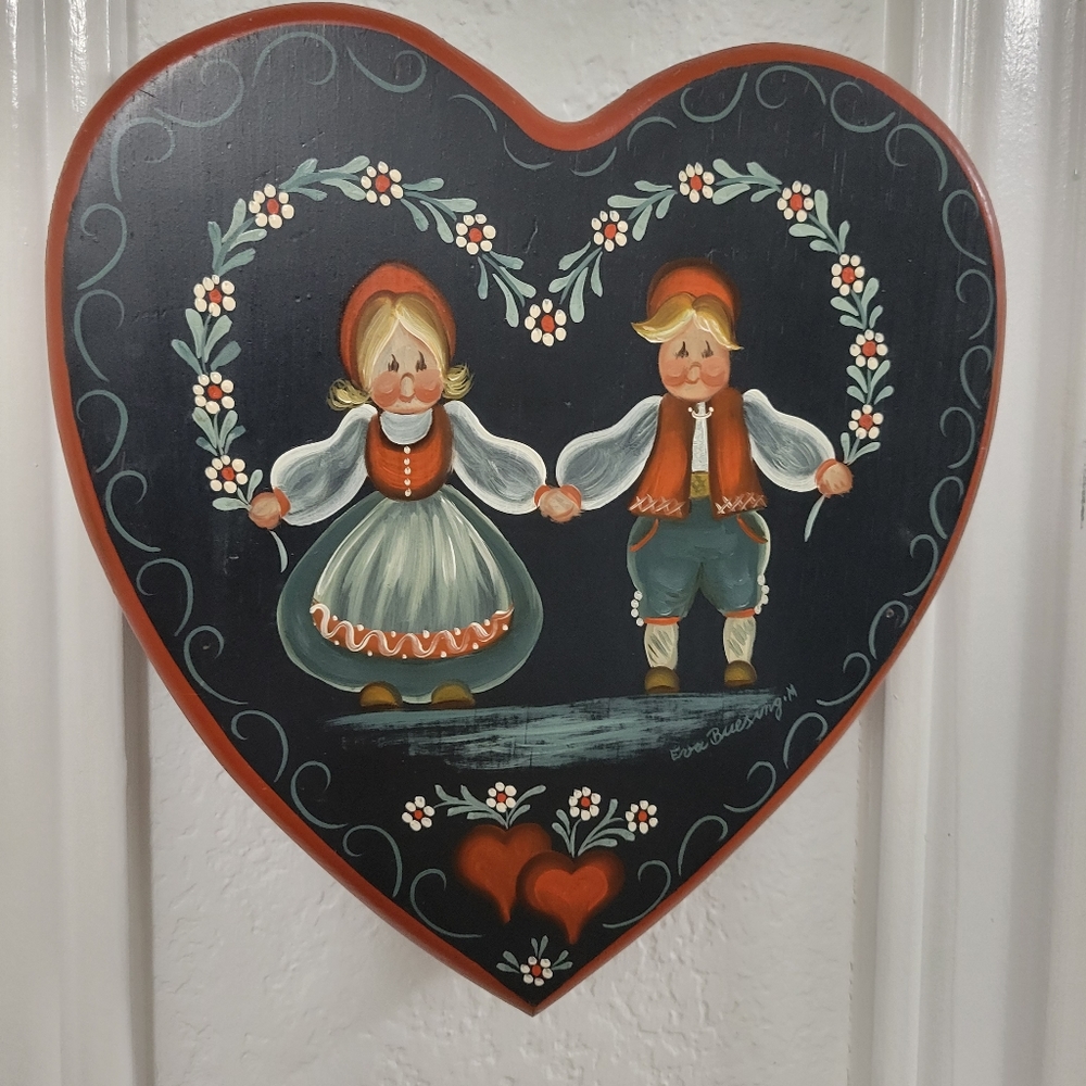 Dutch Folk Art Painted Couple Wooden Heart Plaque